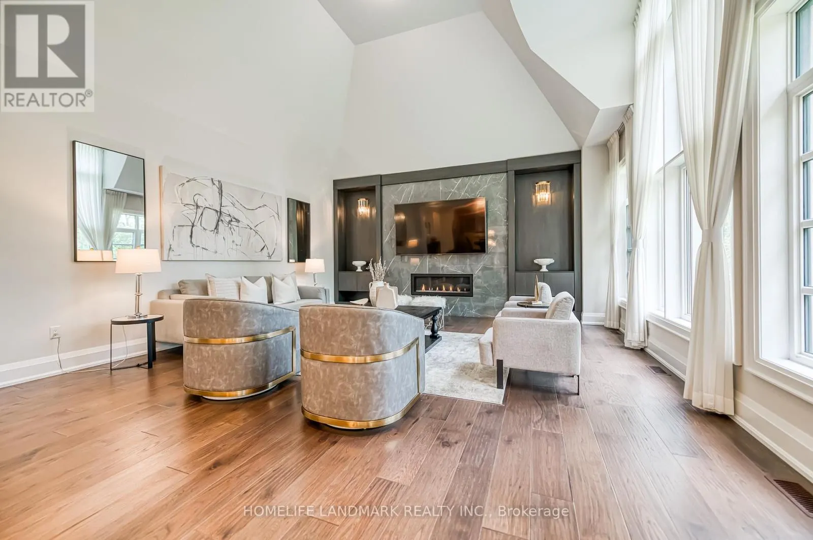 1199 LAKESHORE ROAD W