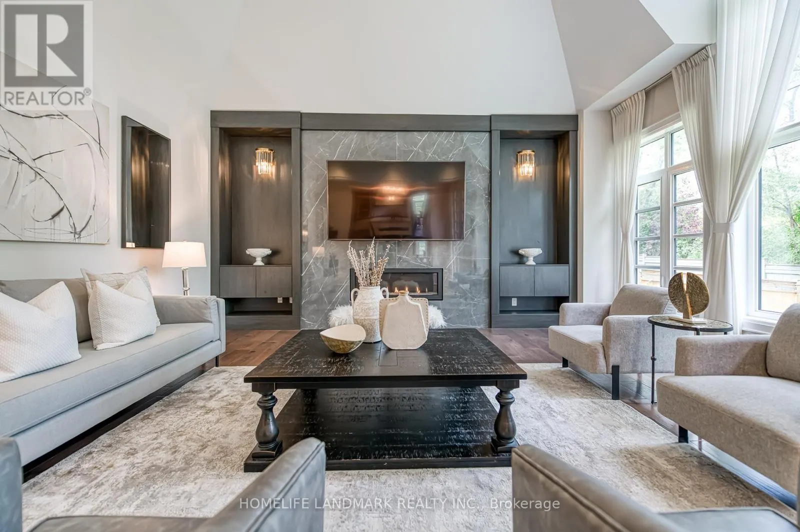 1199 LAKESHORE ROAD W