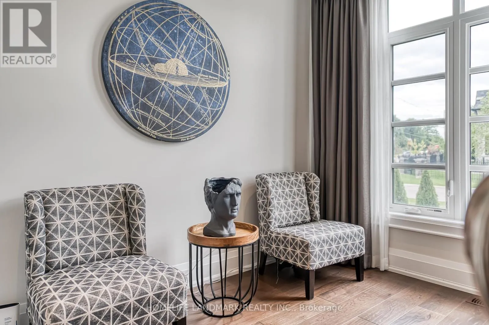 1199 LAKESHORE ROAD W