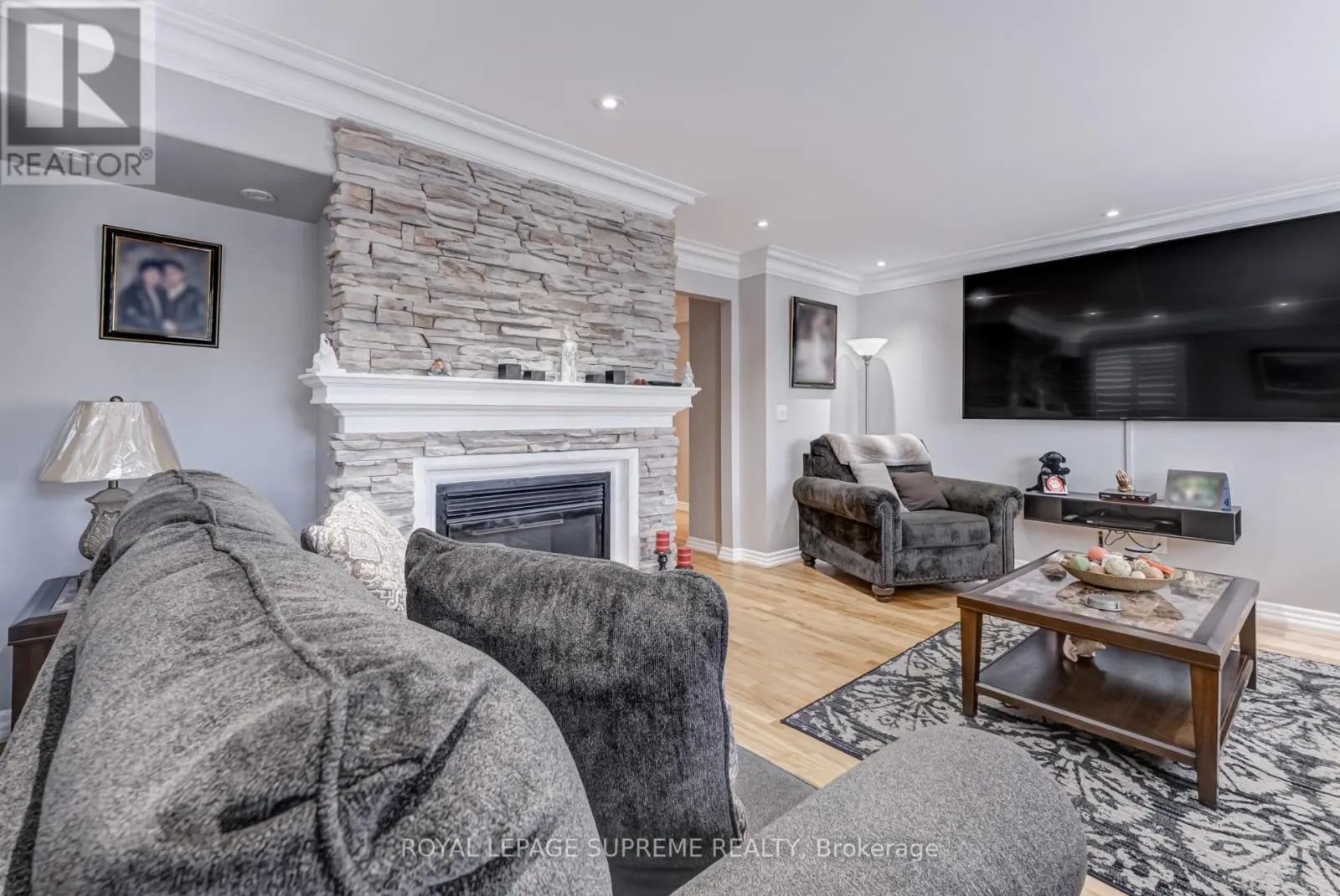 3241 HIGH SPRINGS CRESCENT
