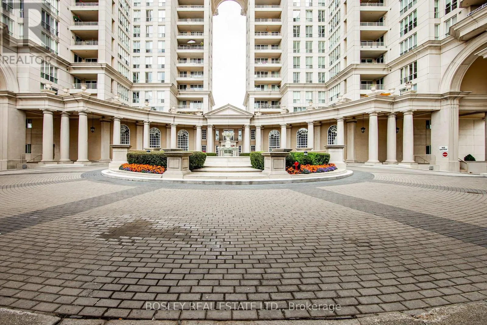 310 - 2285 LAKE SHORE BOULEVARD W