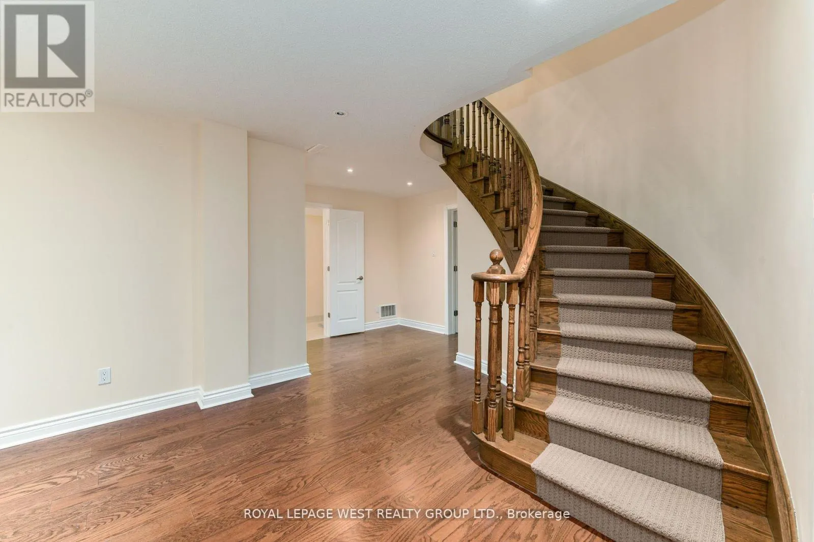 1745 BRIDEWELL COURT