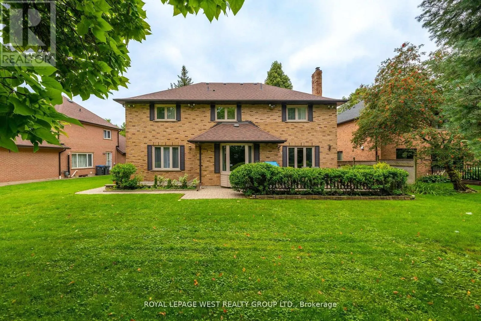1745 BRIDEWELL COURT