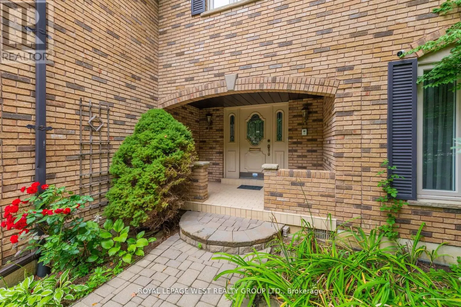 1745 BRIDEWELL COURT