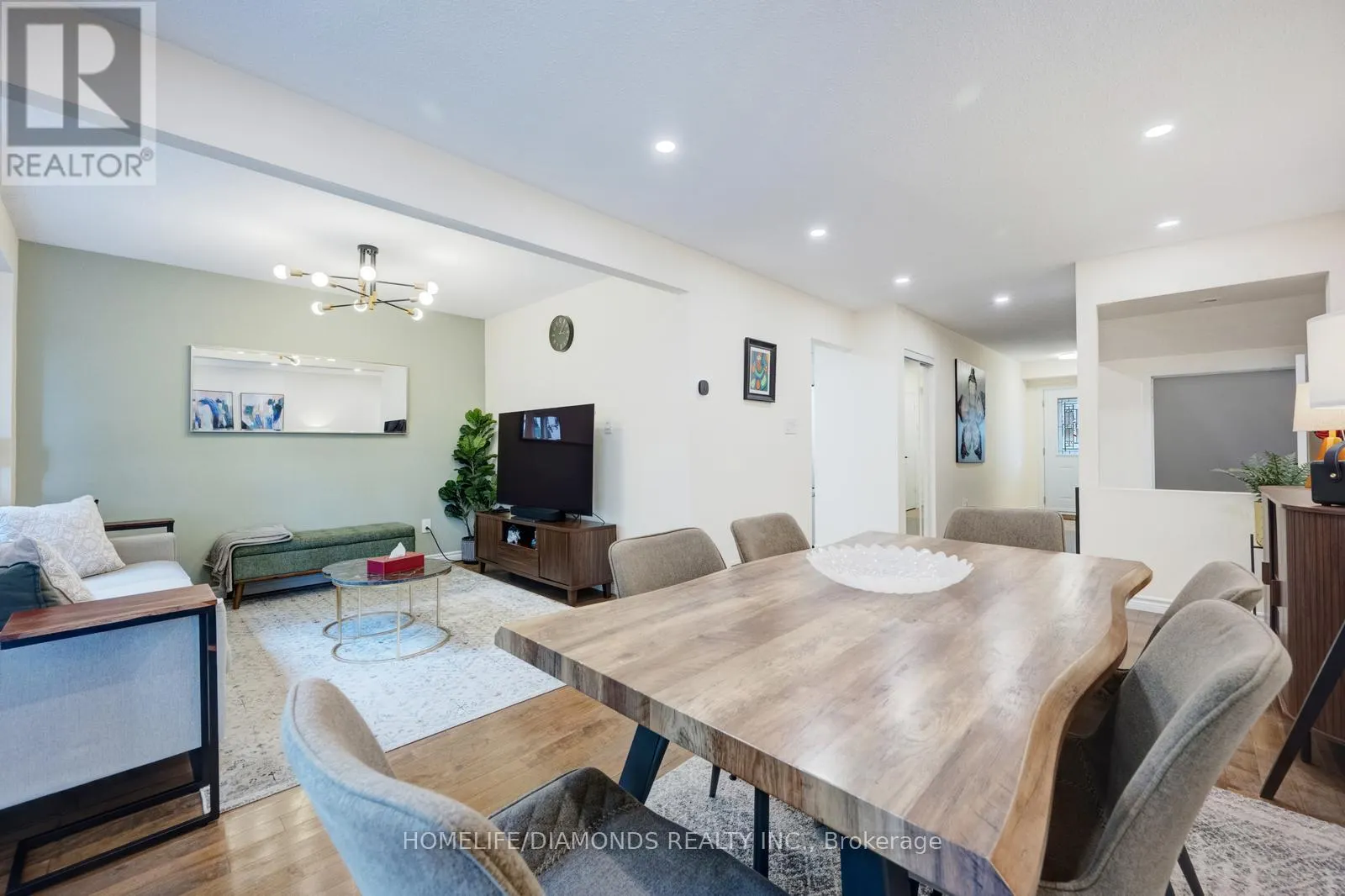 36 - 481 PITFIELD ROAD