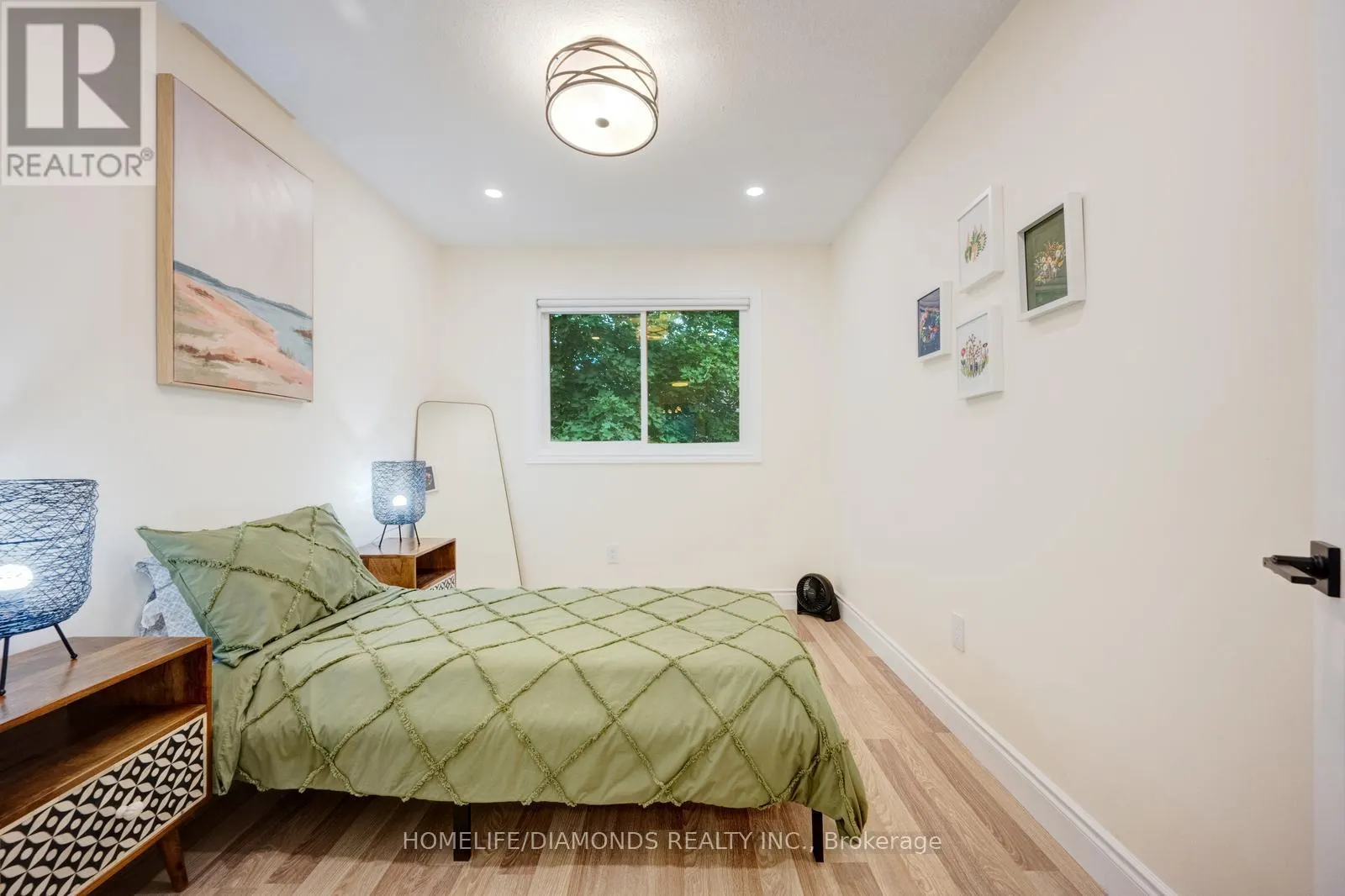 36 - 481 PITFIELD ROAD