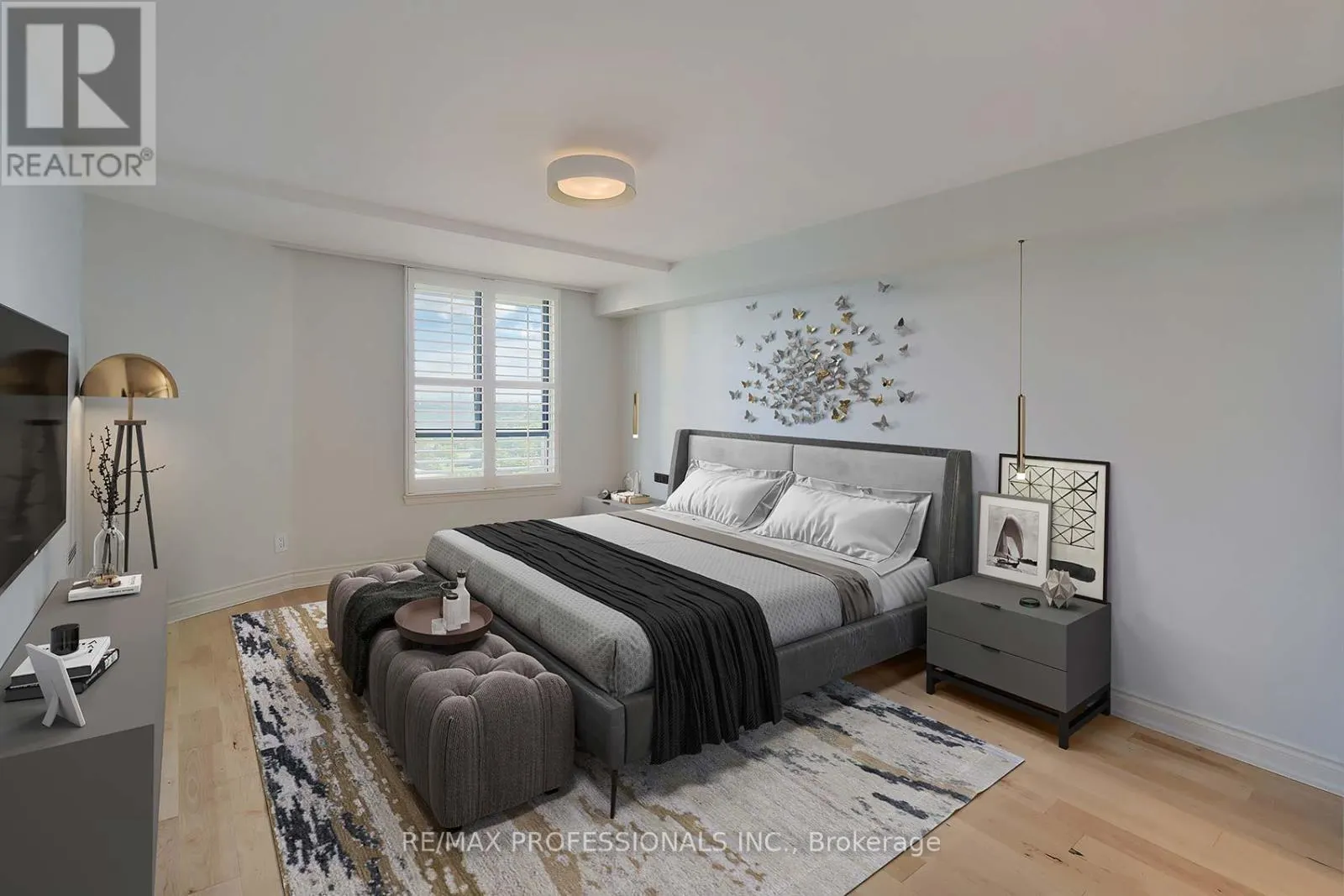 E8 - 284 MILL ROAD