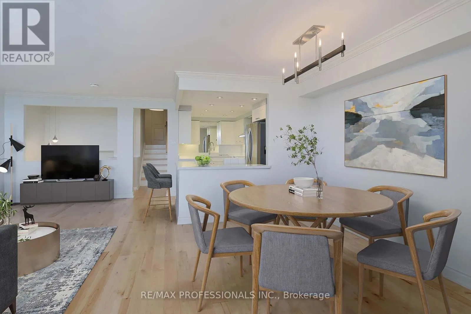 E8 - 284 MILL ROAD
