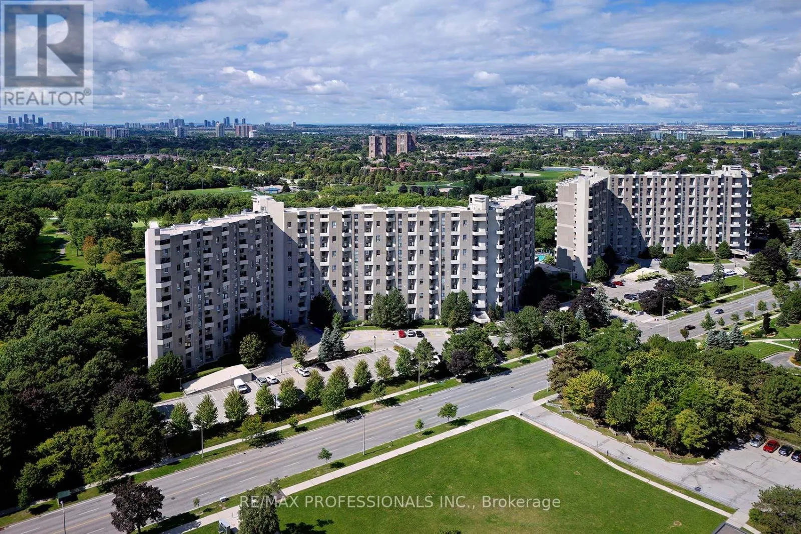 E8 - 284 MILL ROAD