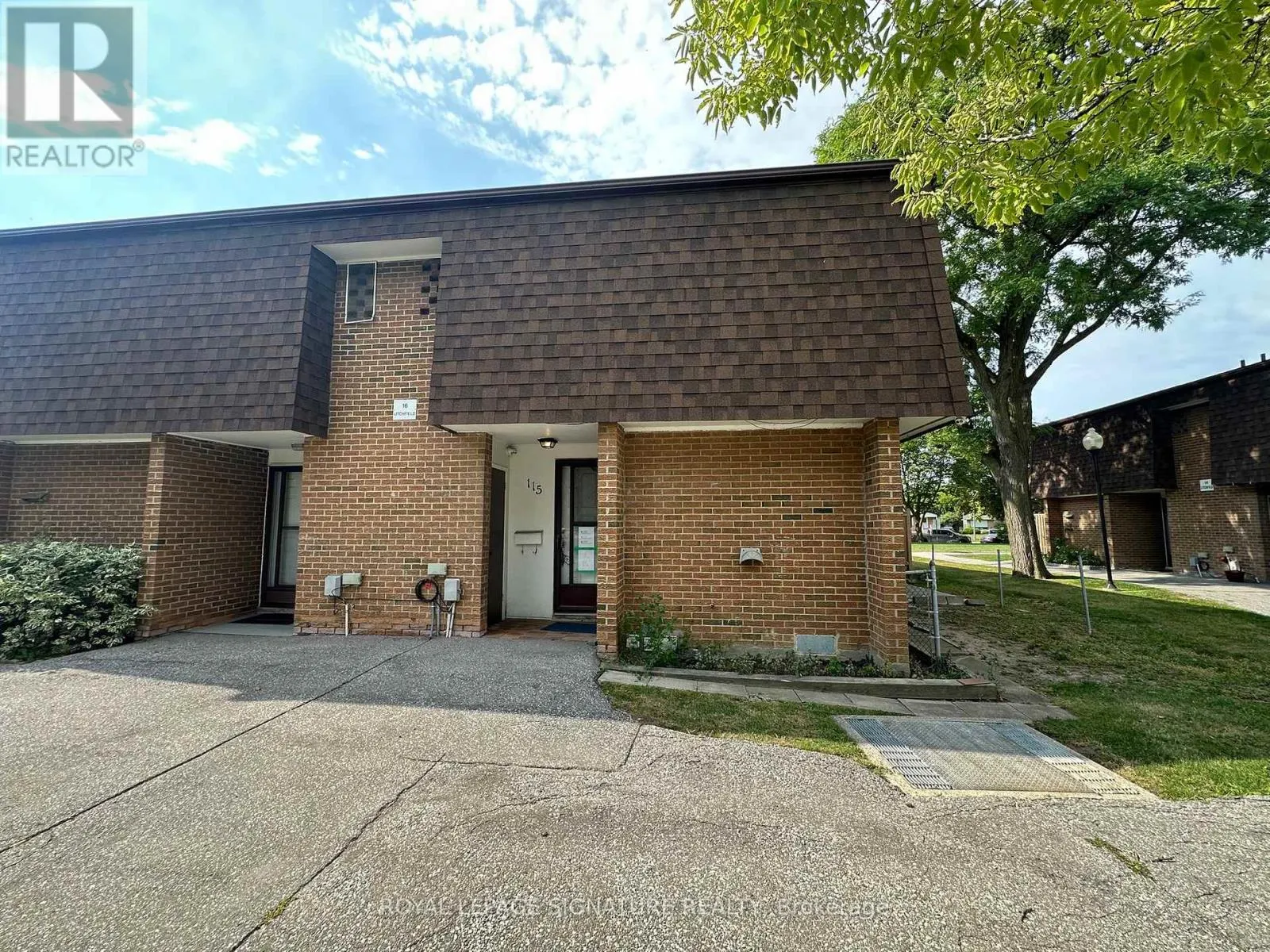 115 - 16 LITCHFIELD COURT