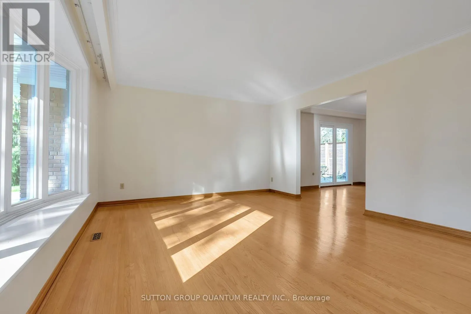 951 STREAMWAY CRESCENT