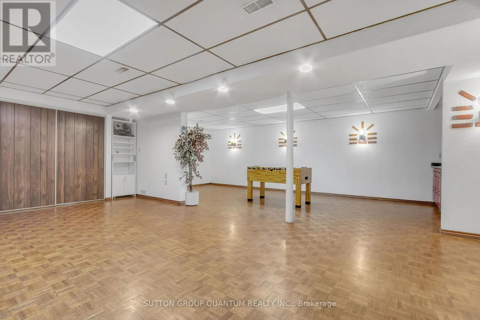 951 STREAMWAY CRESCENT