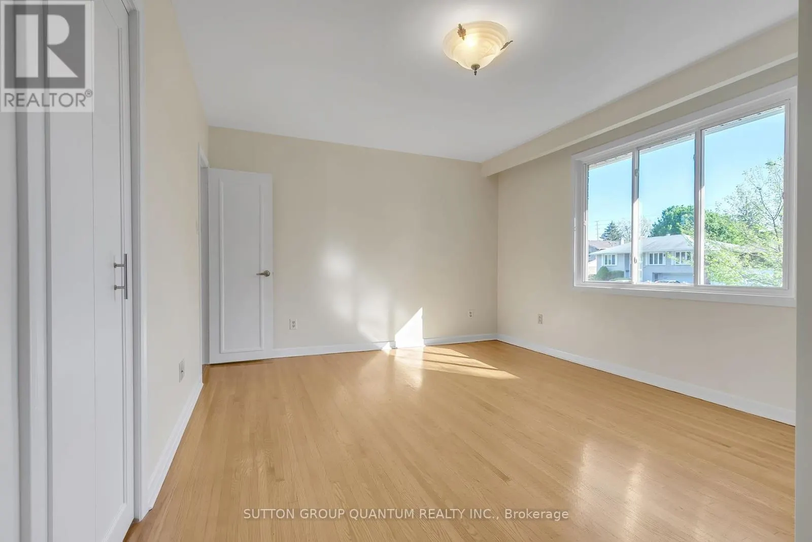 951 STREAMWAY CRESCENT