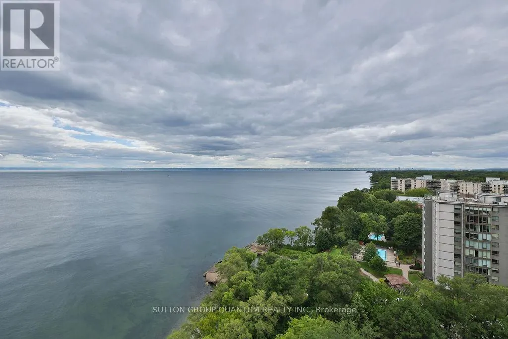 1605 - 5250 LAKESHORE ROAD