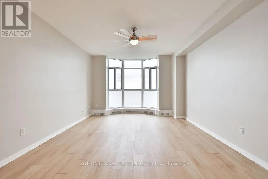 1605 - 5250 LAKESHORE ROAD