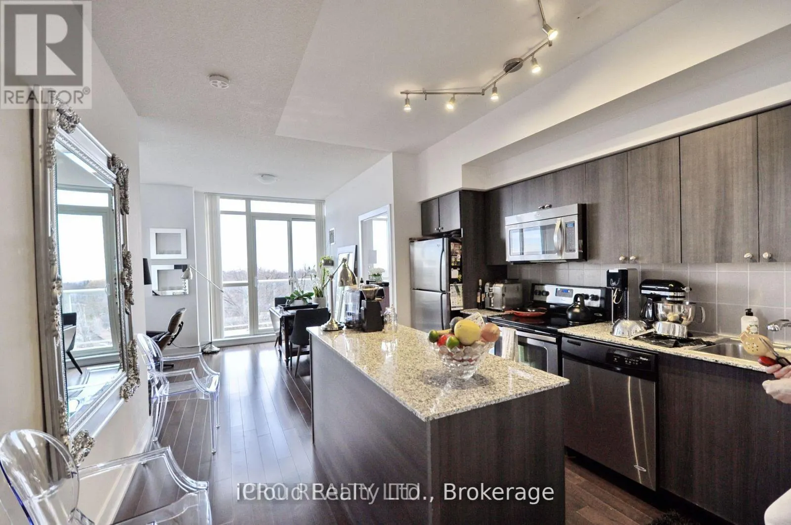 1001 - 1638 BLOOR STREET W