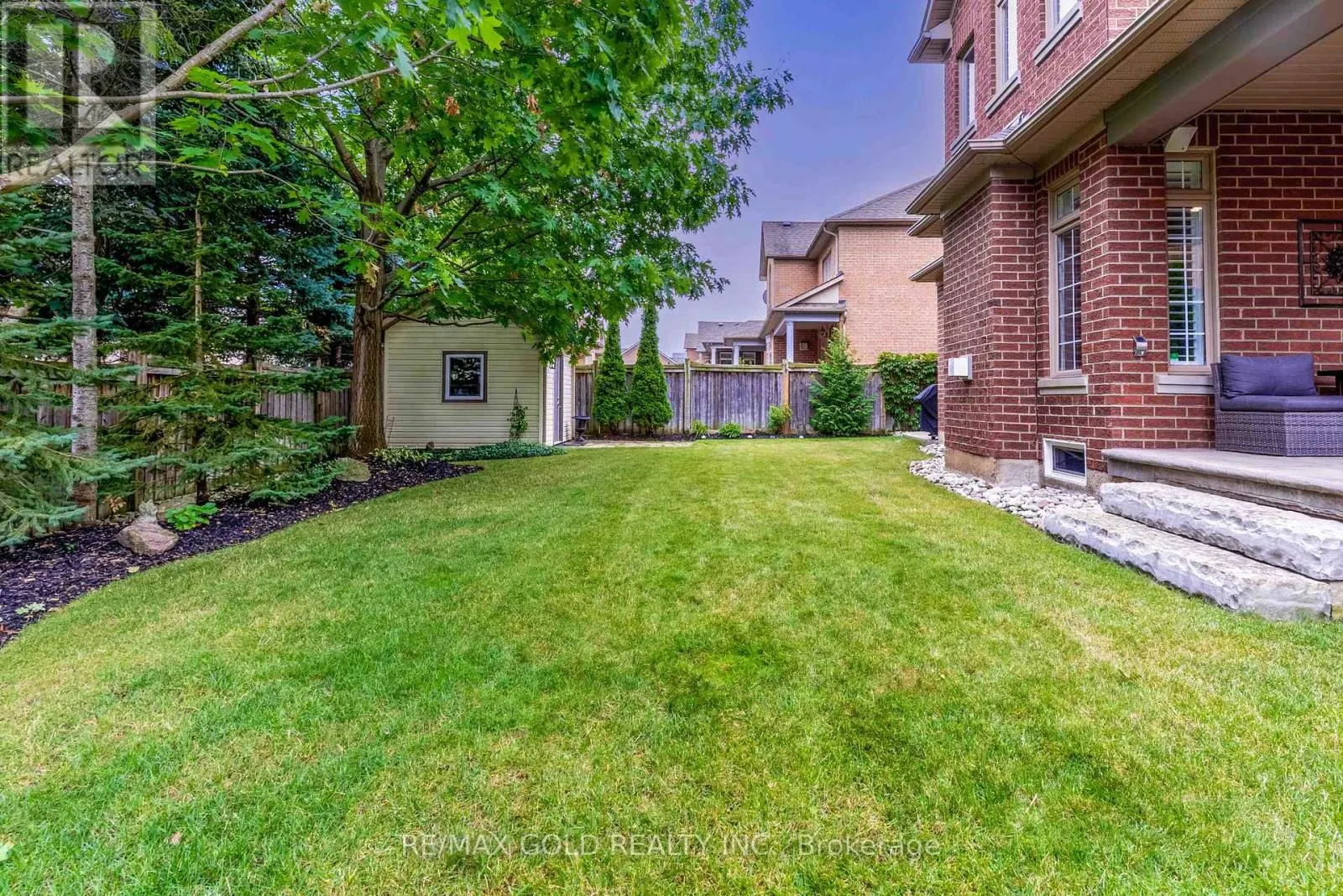 1593 HALLSTONE ROAD
