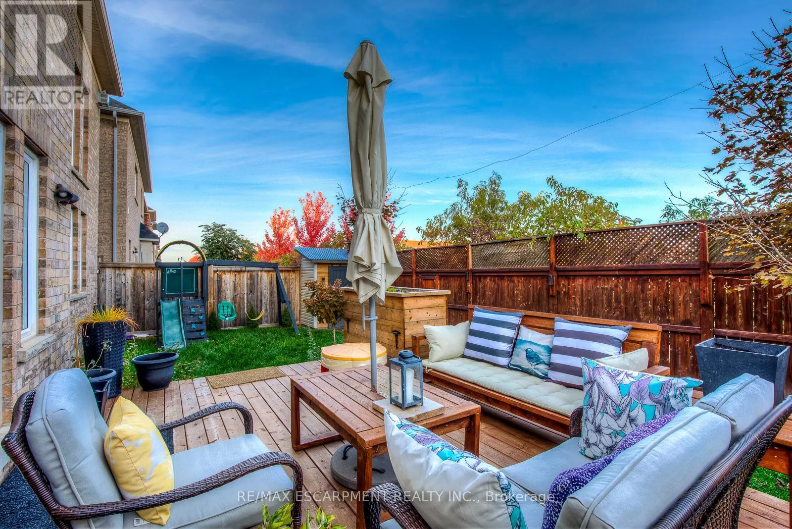 4200 FULLER CRESCENT