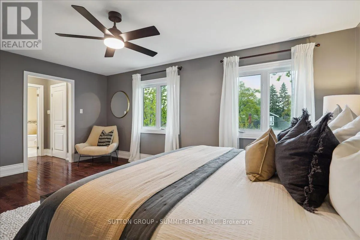 137 EAGLEWOOD BOULEVARD
