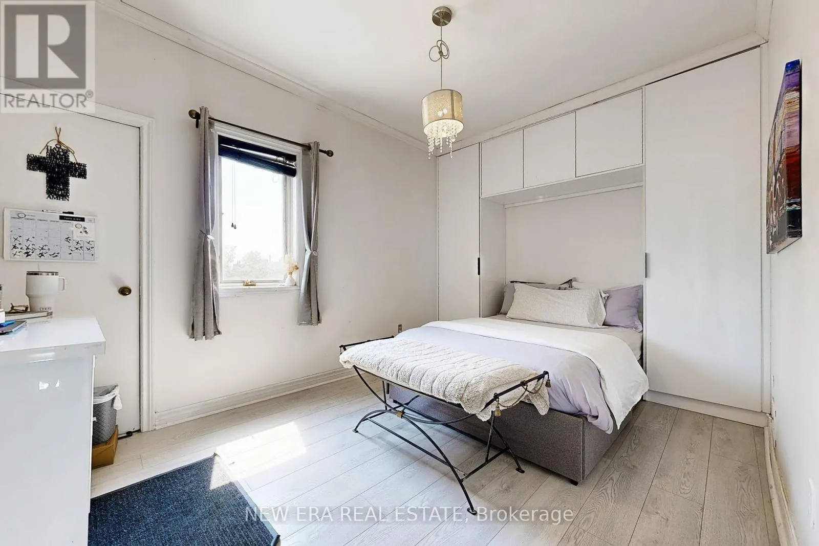 53 BURNFIELD AVENUE