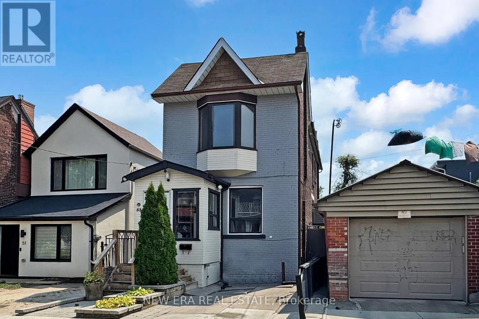 53 BURNFIELD AVENUE