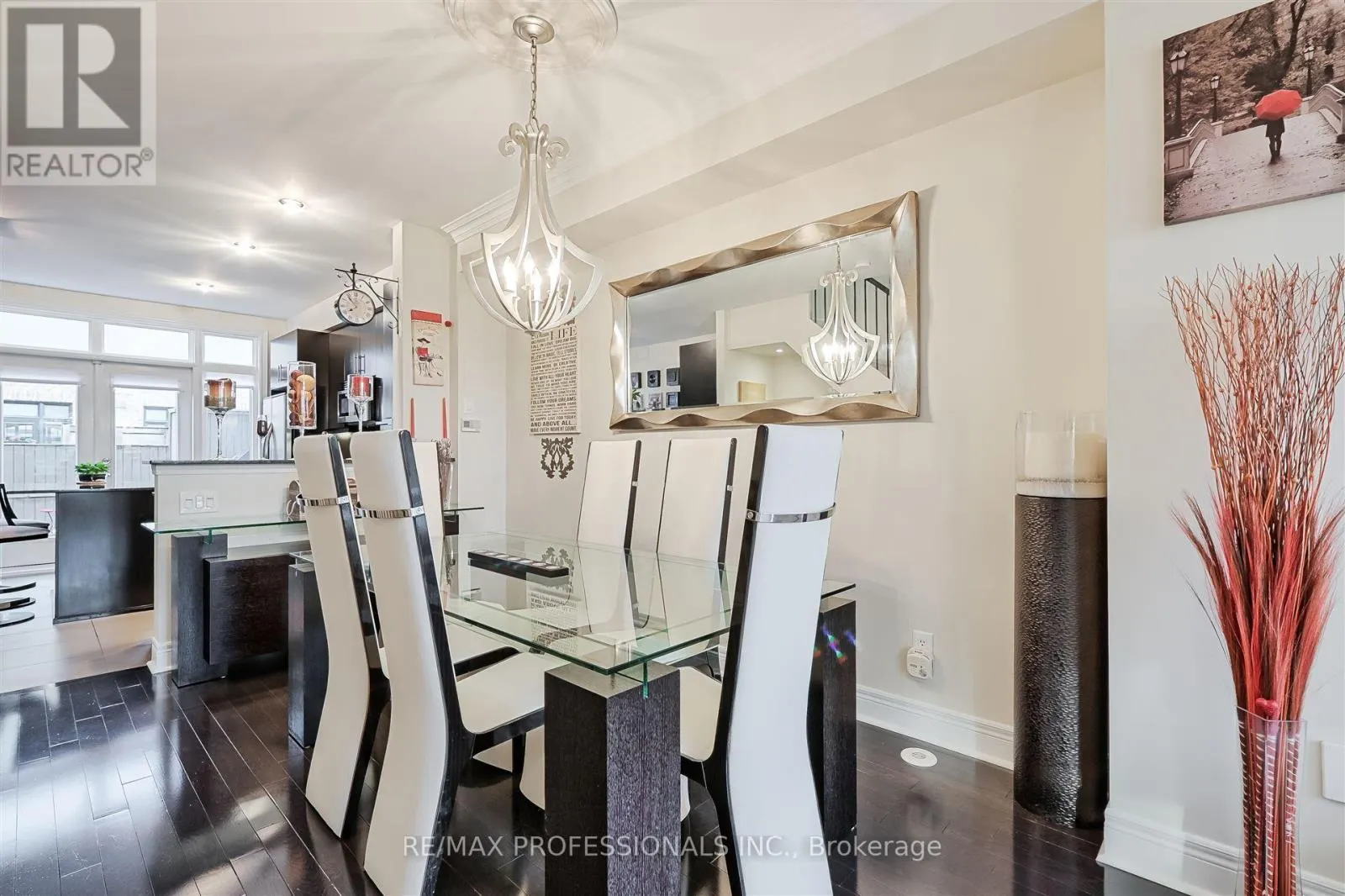 825A OXFORD STREET