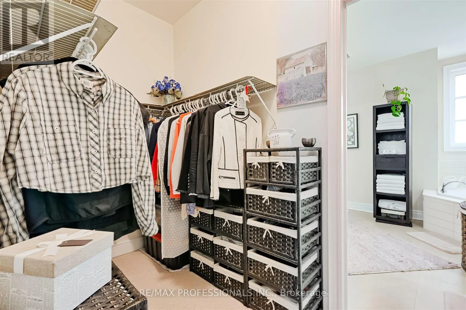 825A OXFORD STREET