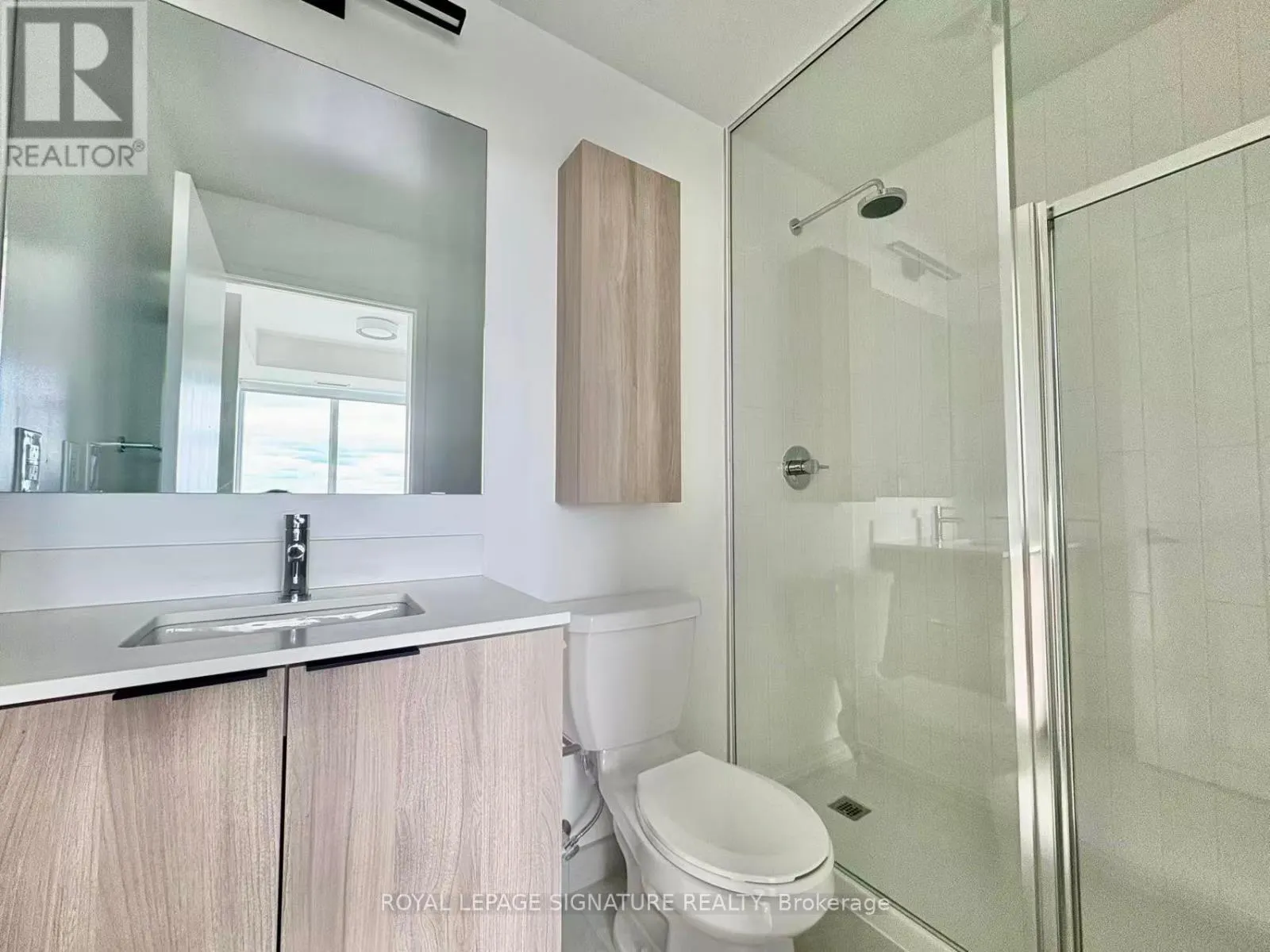 826 - 2485 EGLINTON AVENUE W