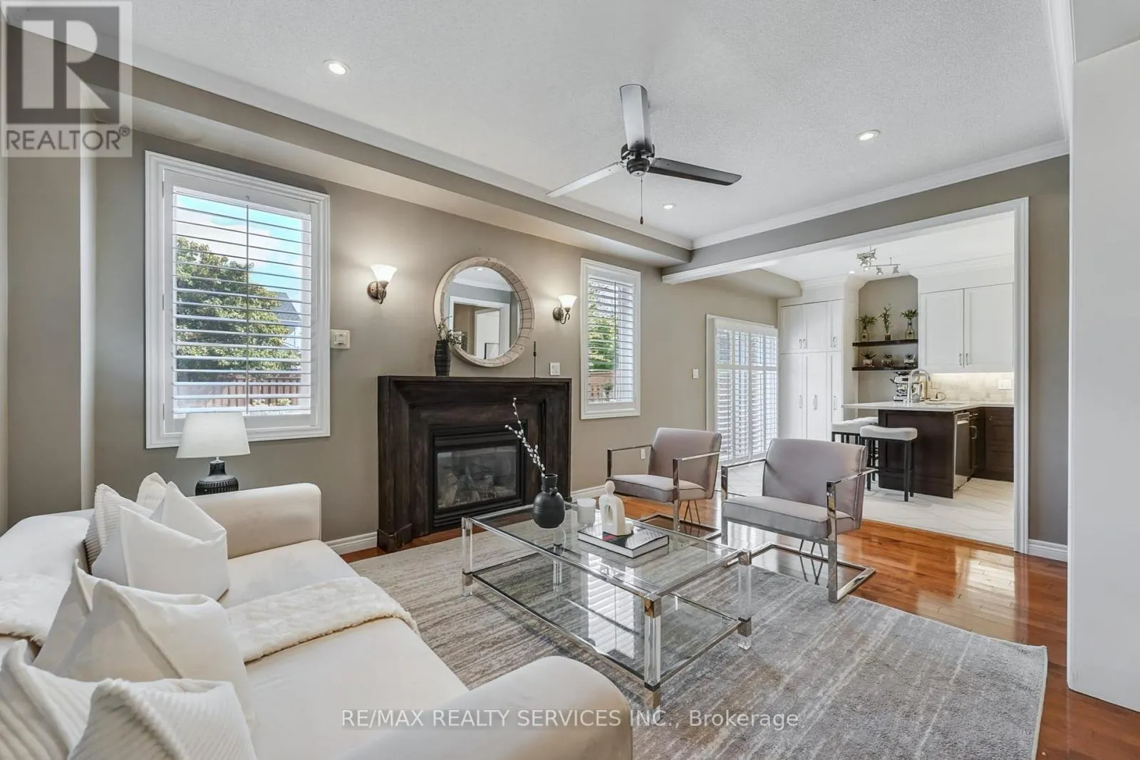 194 COOKE CRESCENT