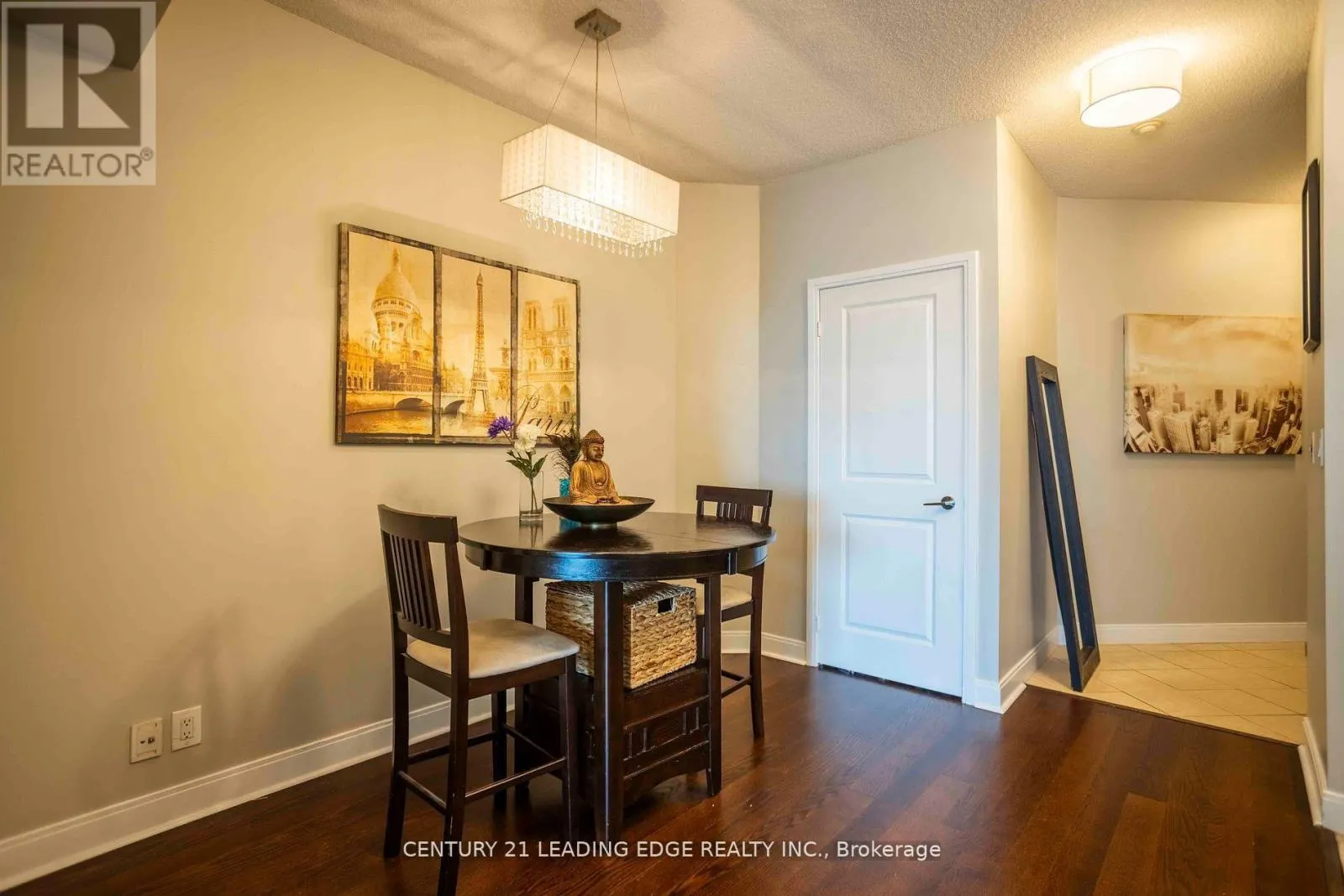 2607 - 80 ABSOLUTE AVENUE