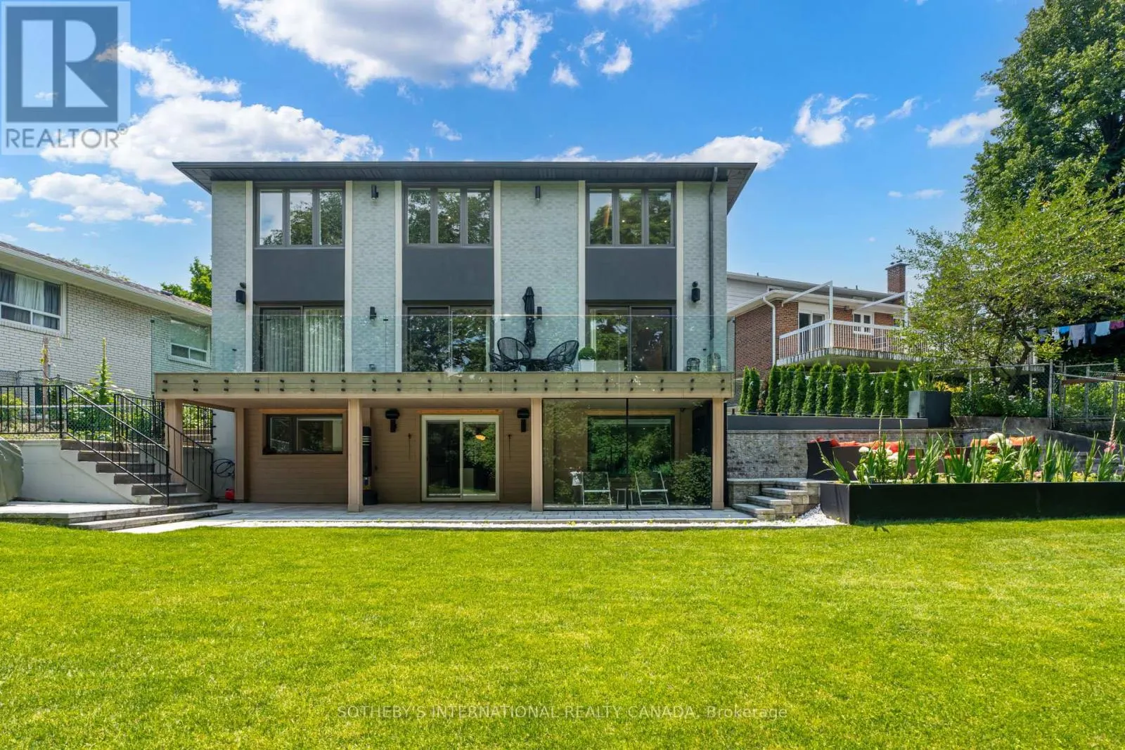 11 SHERIN COURT