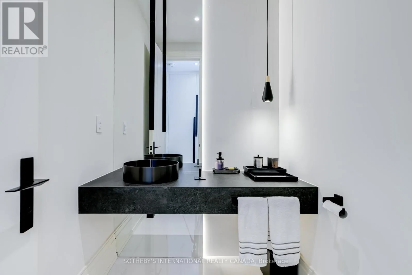 11 SHERIN COURT
