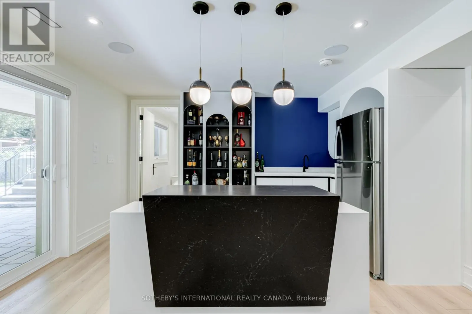 11 SHERIN COURT