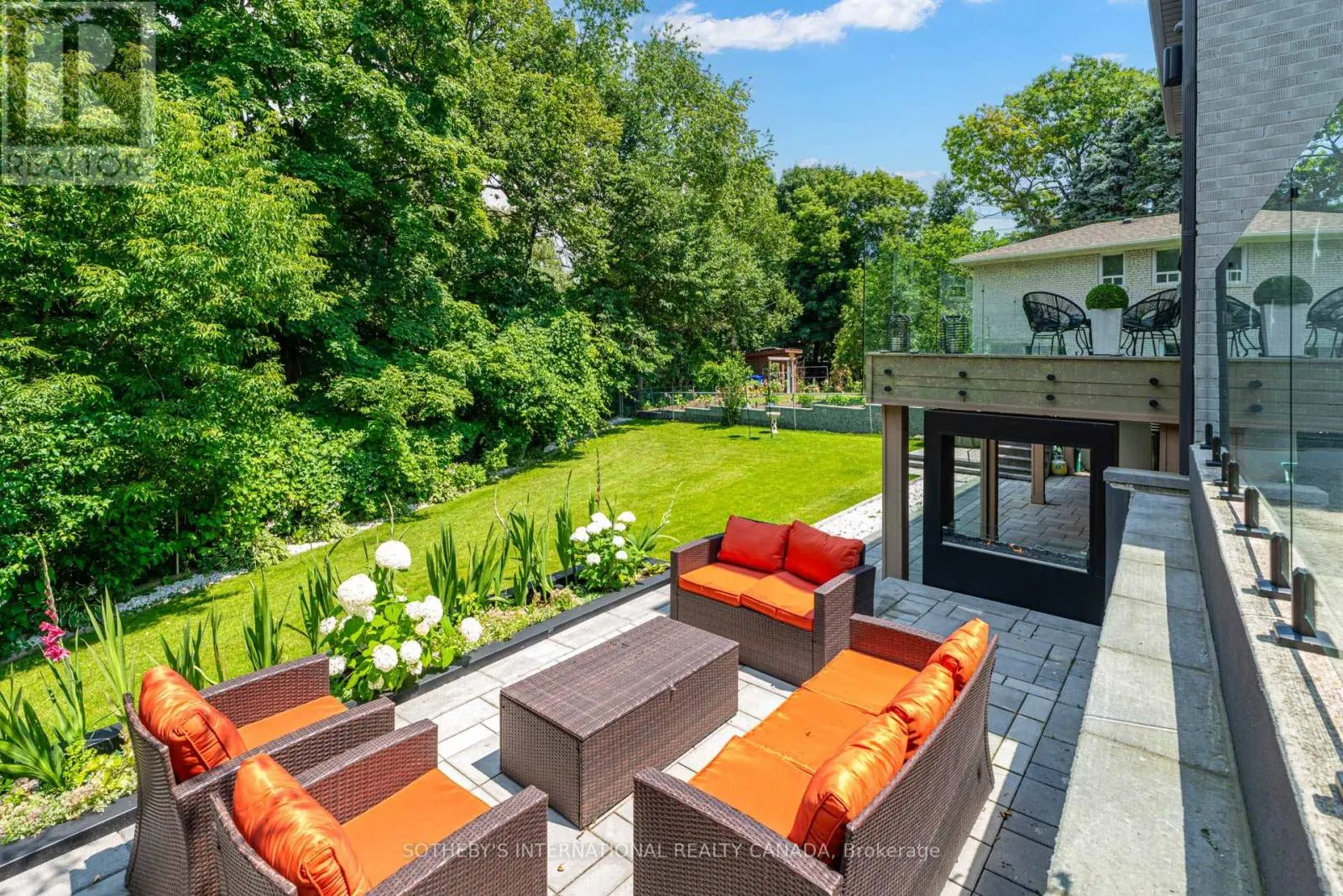 11 SHERIN COURT