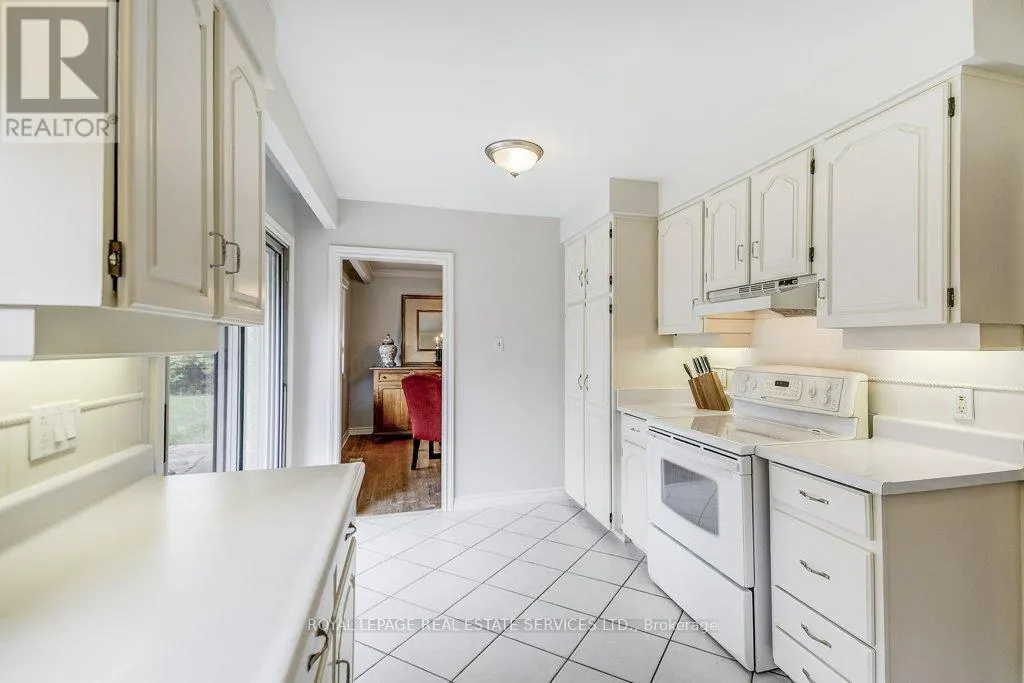 280 SAVANNAH GATE