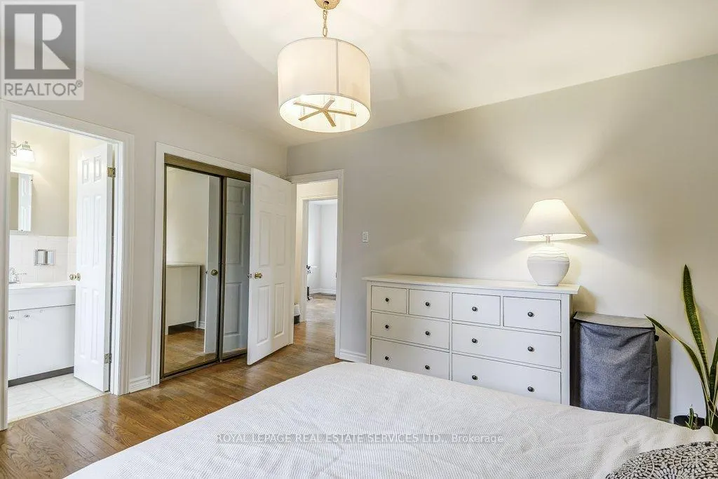 280 SAVANNAH GATE
