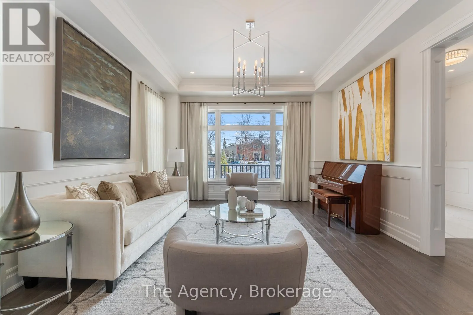 3 - 2265 LAKESHORE ROAD, #3