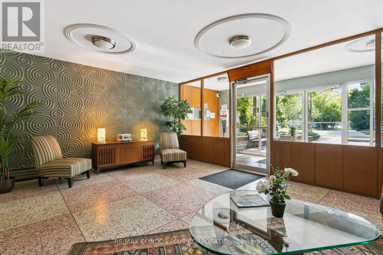 101 - 185 STEPHEN DRIVE