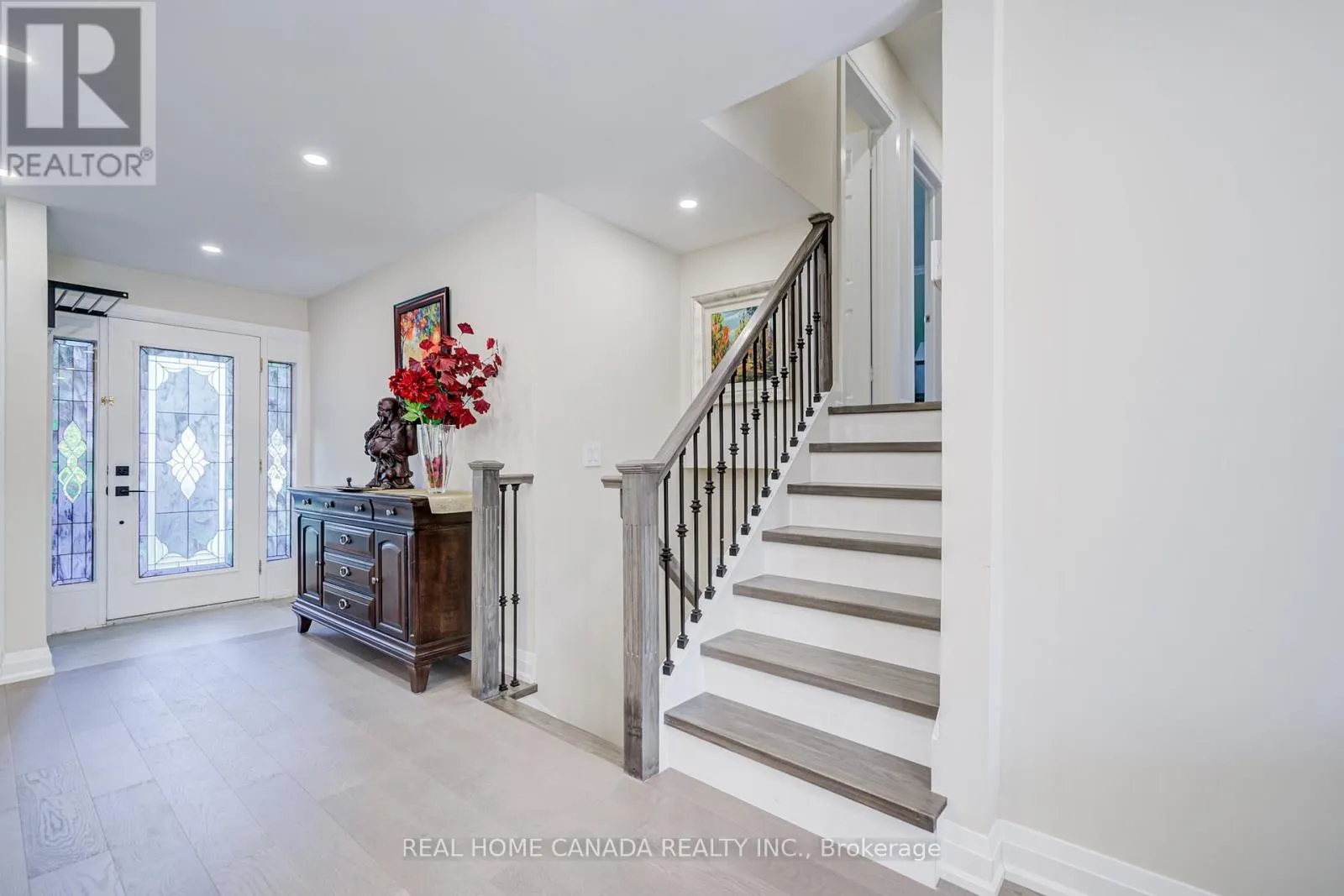 29 ELLESBORO DRIVE