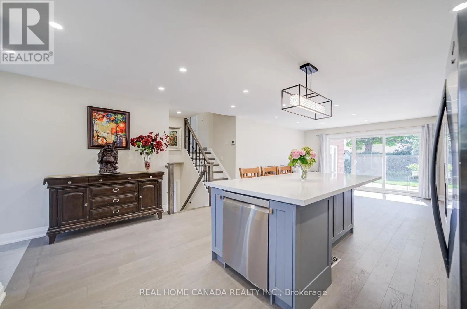 29 ELLESBORO DRIVE