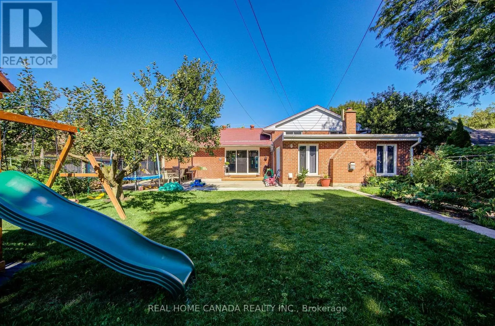 29 ELLESBORO DRIVE