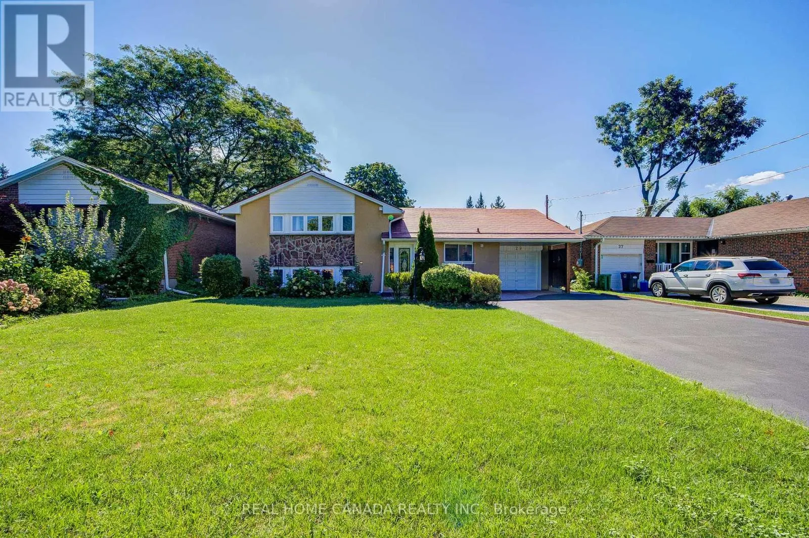 29 ELLESBORO DRIVE