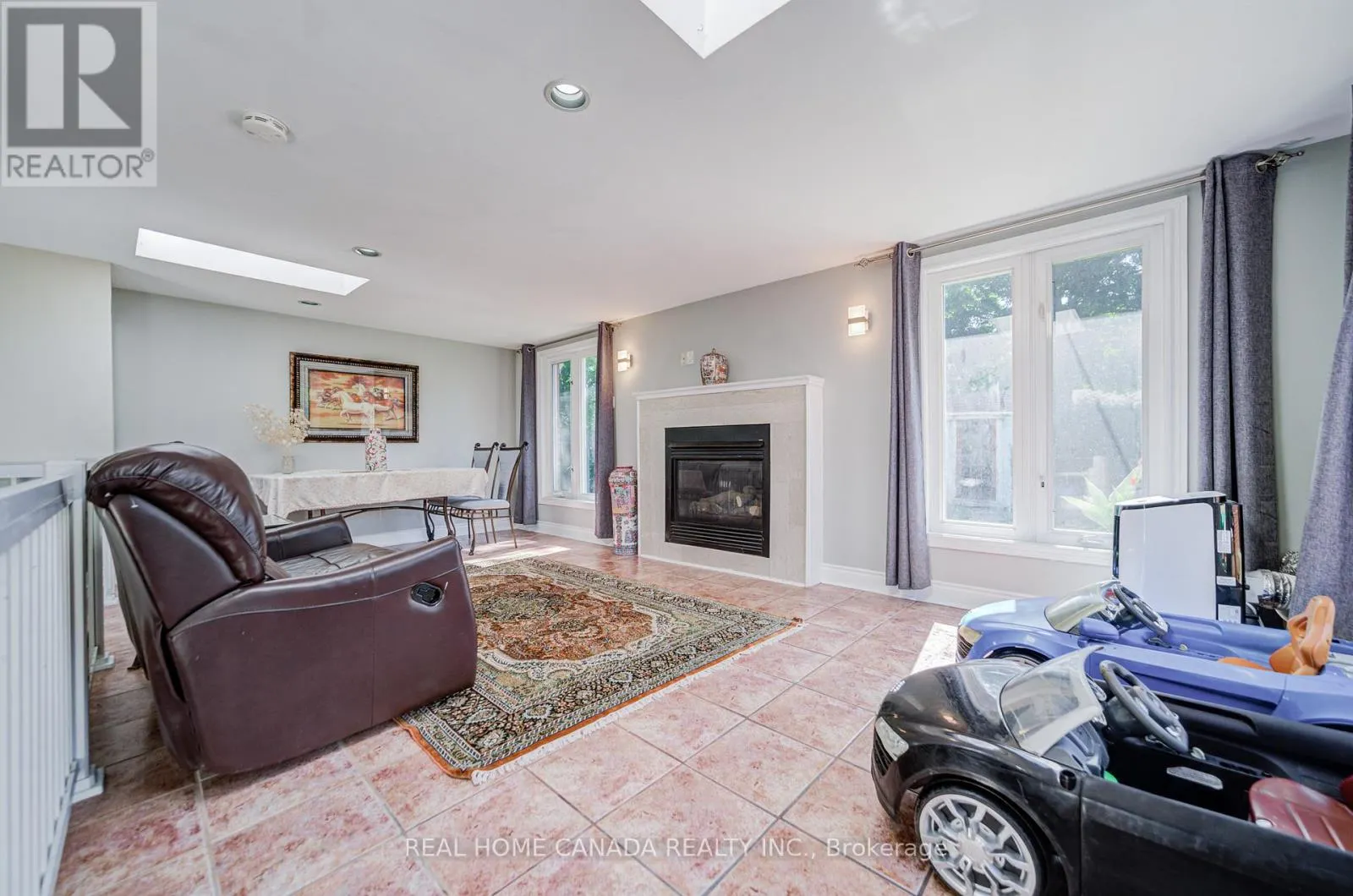 29 ELLESBORO DRIVE