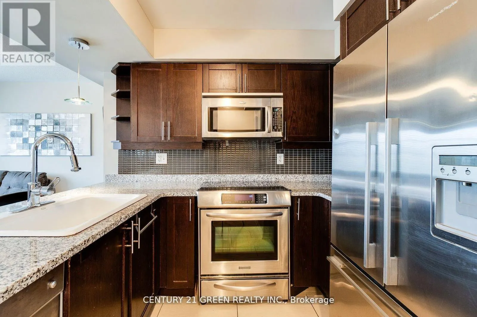 24 - 2614 DASHWOOD DRIVE