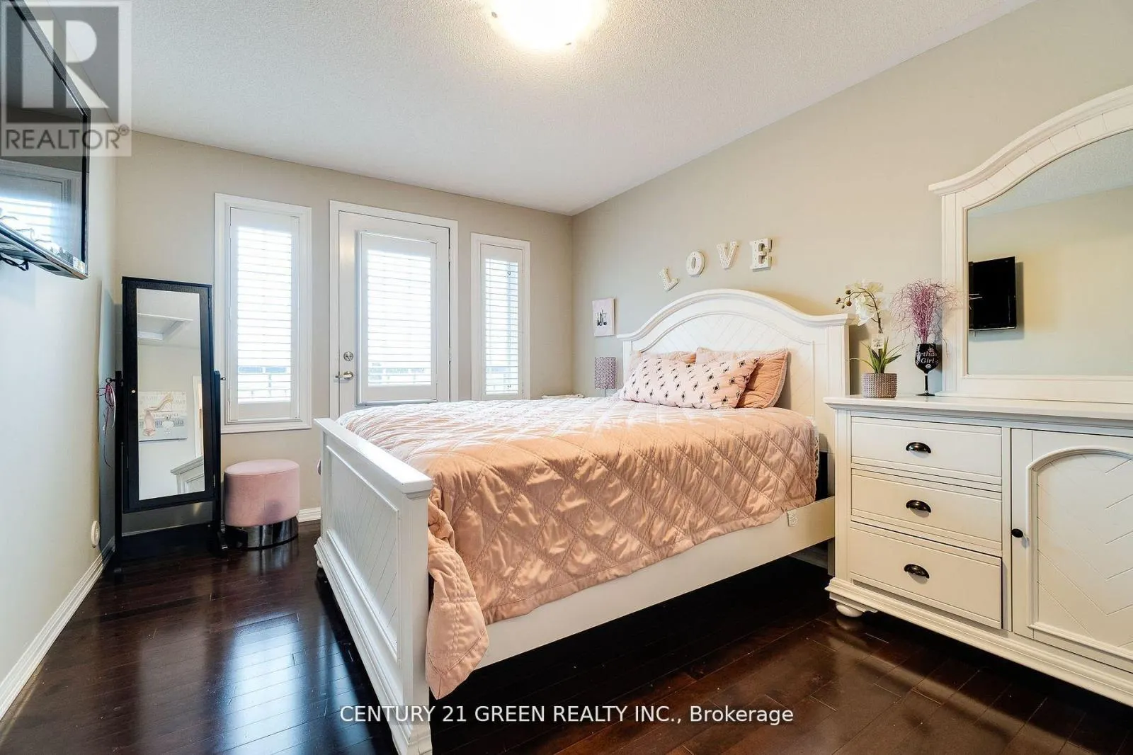 24 - 2614 DASHWOOD DRIVE