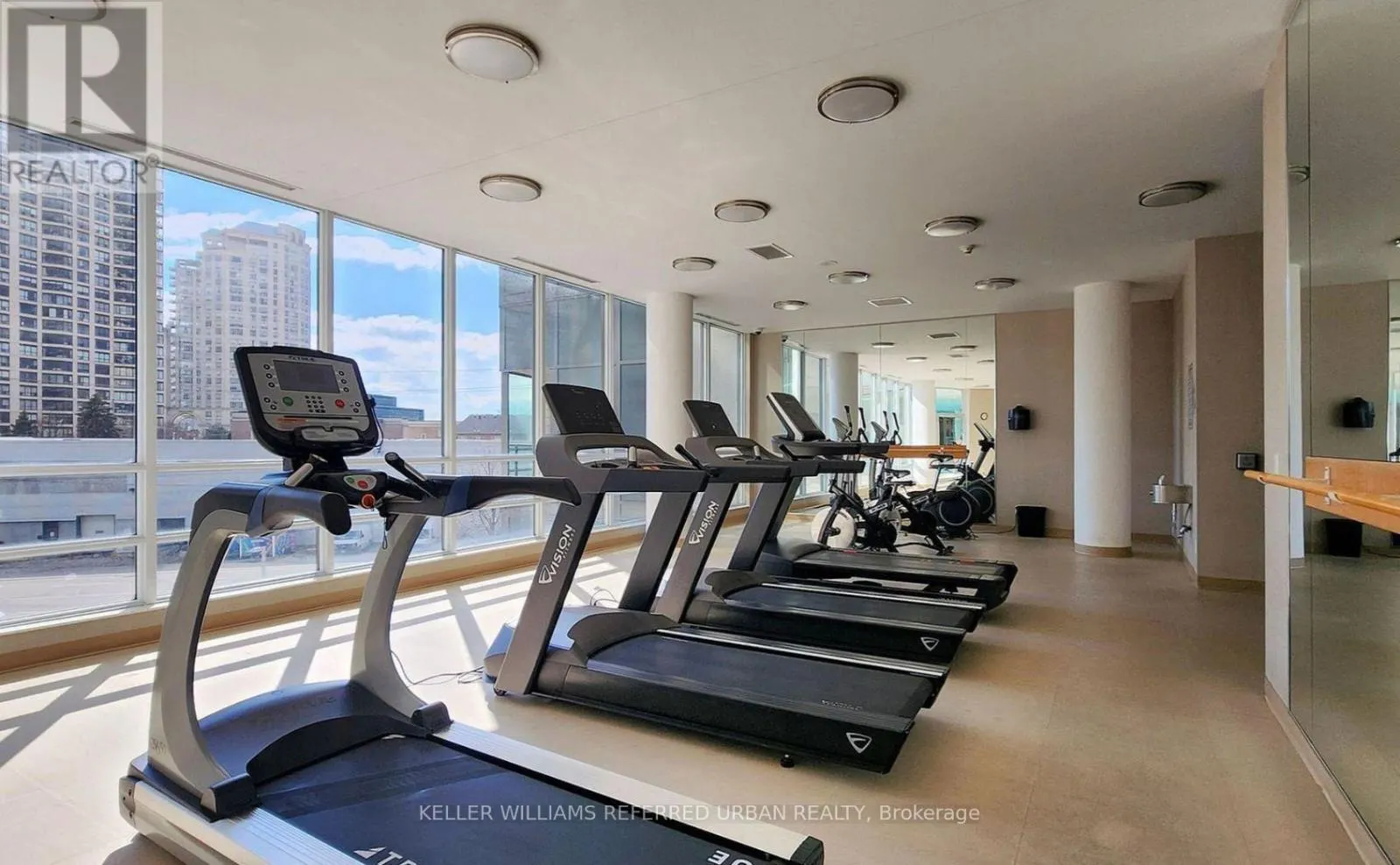 2305 - 15 LEGION ROAD