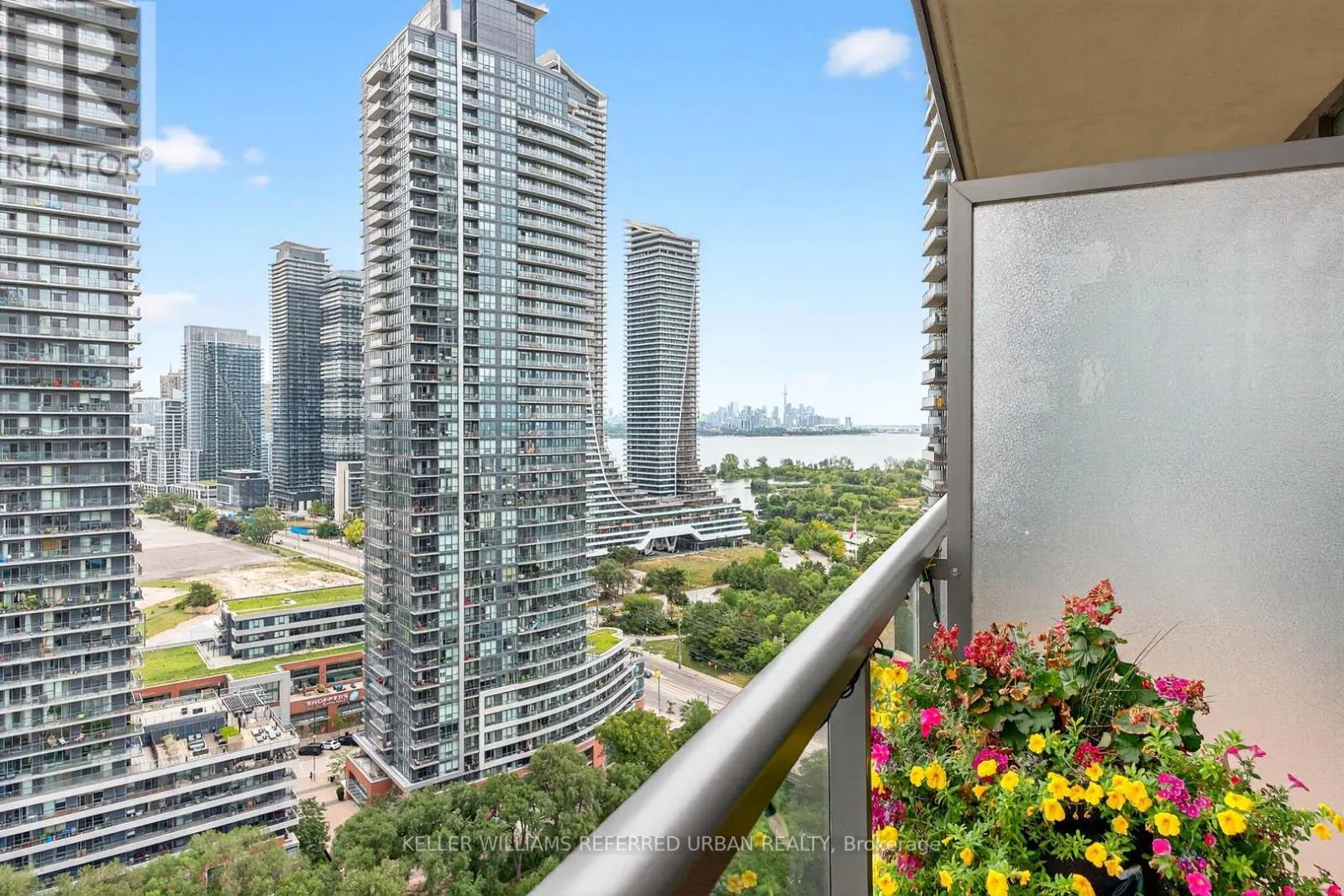 2305 - 15 LEGION ROAD