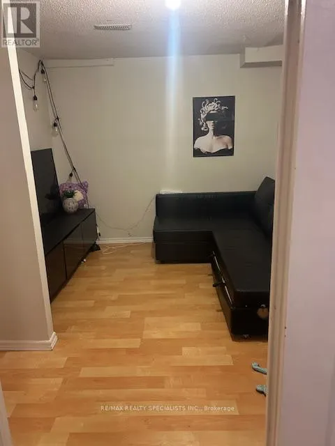 66 - 3265 SOUTH MILLWAY