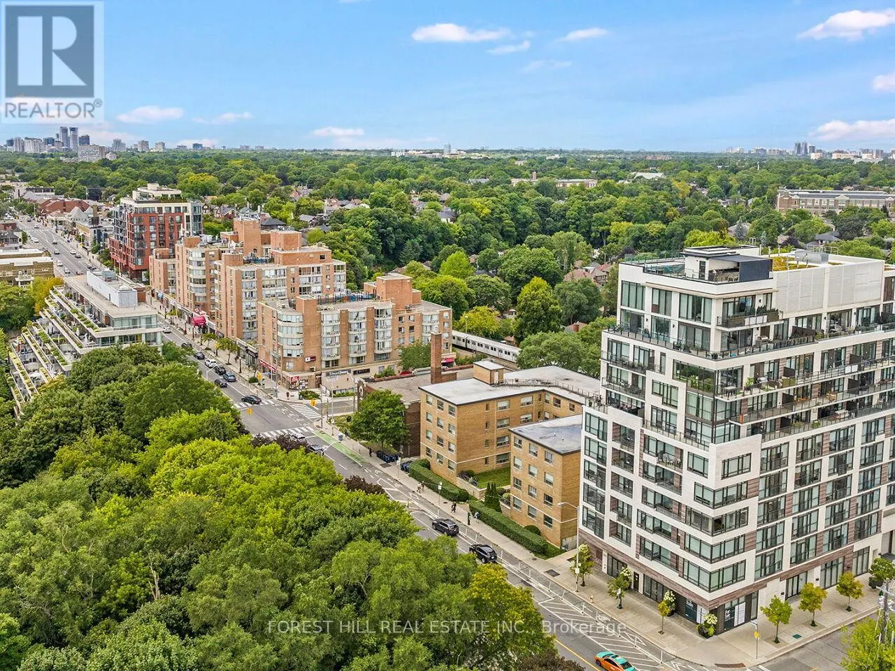 406 - 1990 BLOOR STREET W