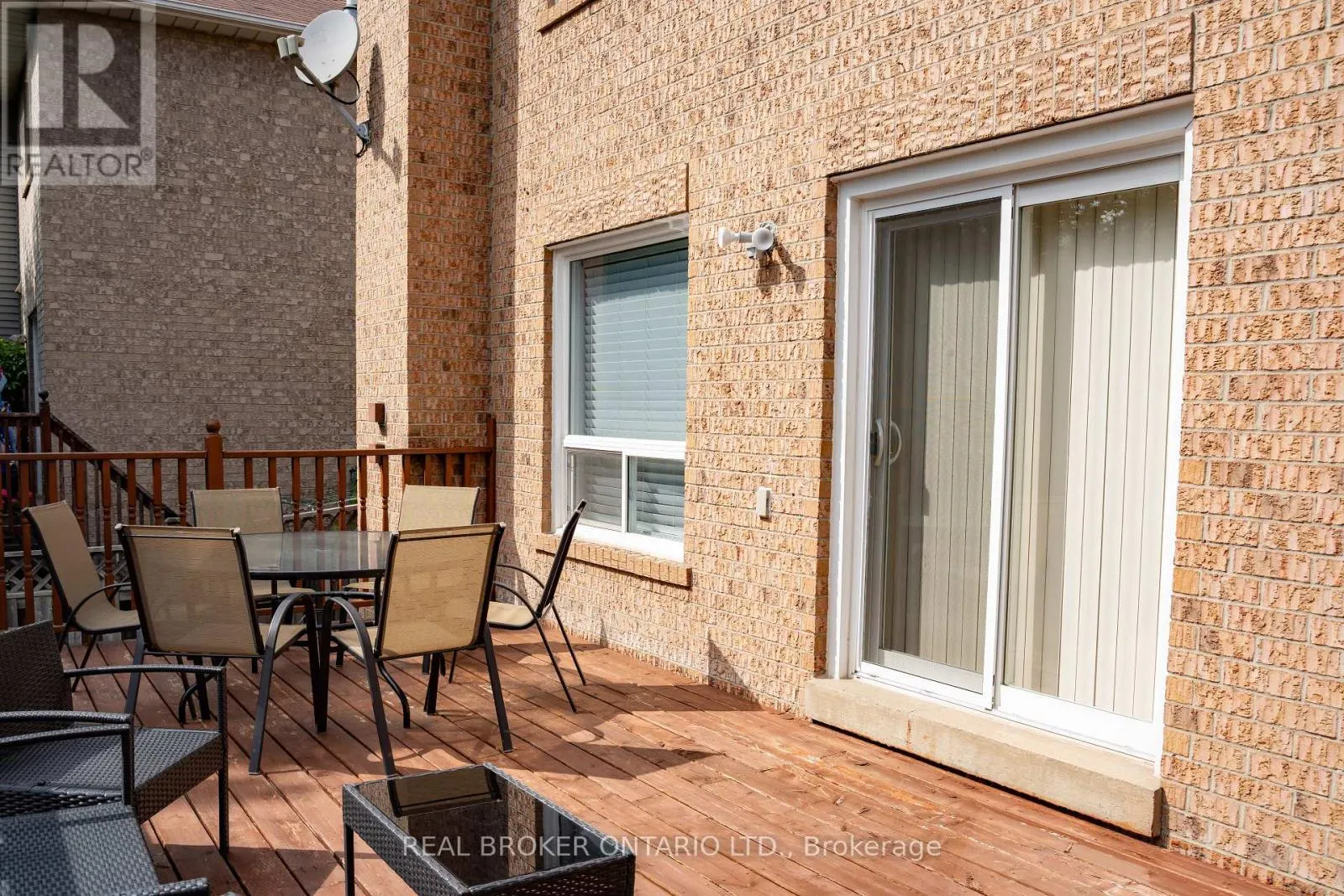 21 VIVIANS CRESCENT